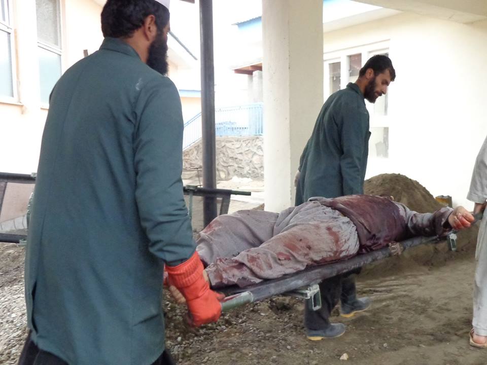 میدان وردګ، پولیسو ۱۳ مسافر په شهادت رسولي